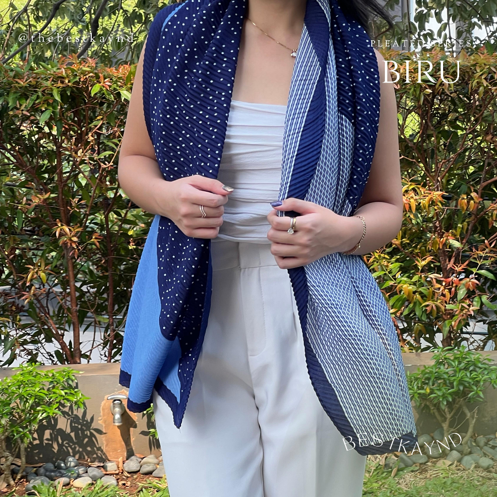 Jual The Best Kaynd Biru Pleated Shawl | Shopee Indonesia