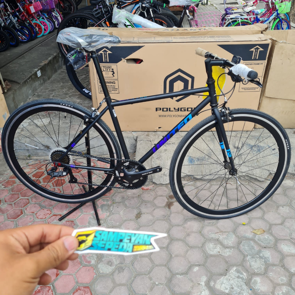Jual UNITED SLICK 700C Sepeda Fixie Racing Roadbike Original | Shopee ...