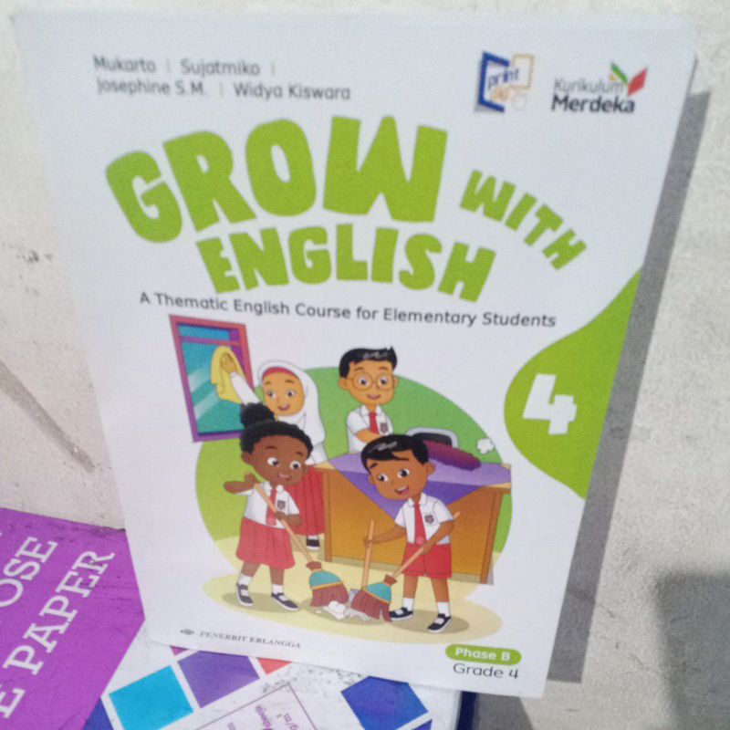 Jual Buku Grow With English Kurikulum Merdeka SD Kelas 4 karya Mukarto, dkk