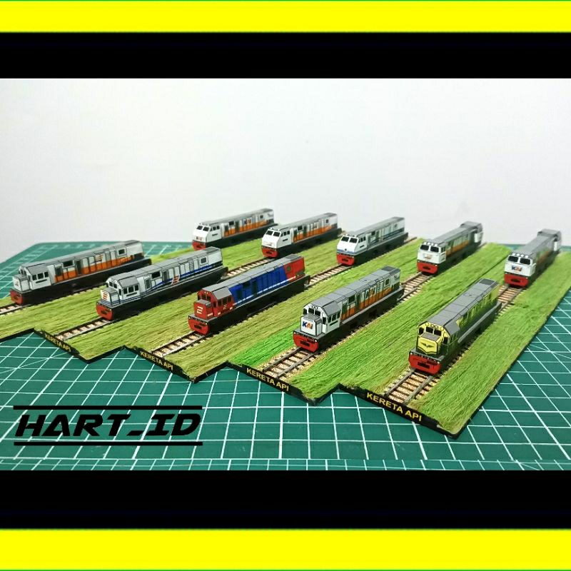 Jual Miniatur Lokomotif Kereta Api Indonesia Shopee Indonesia