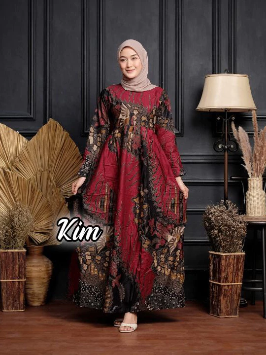 Gamis Batik Sriwedari tampilan depan