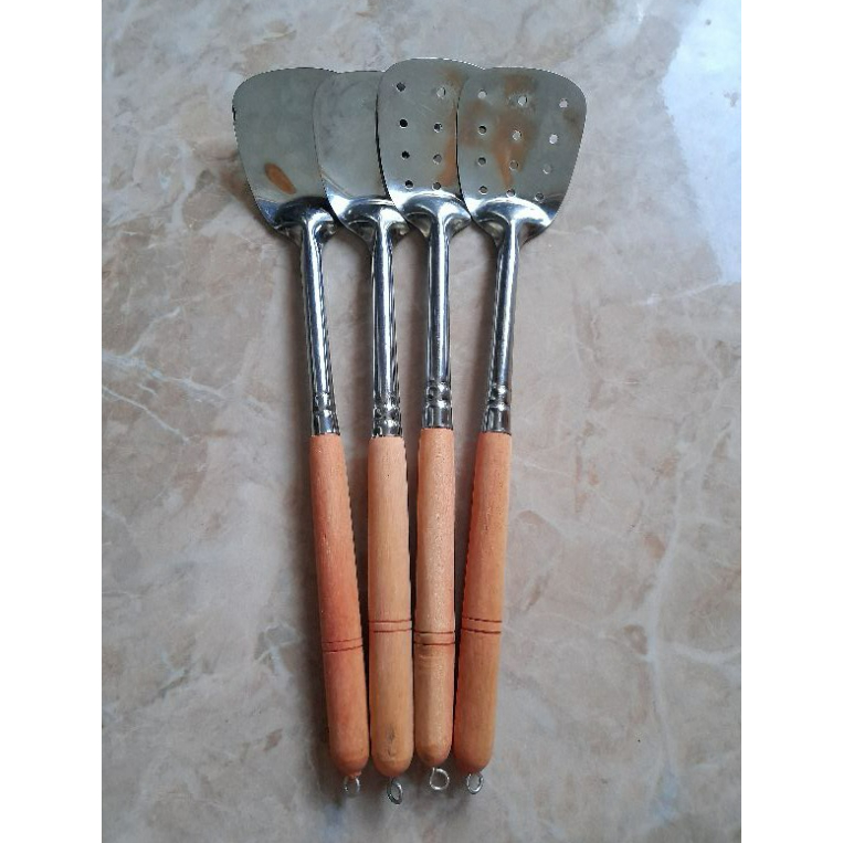 Jual SPATULA GAGANG KAYU SUTIL STAINLESS LUBANG SOTIL Shopee Indonesia