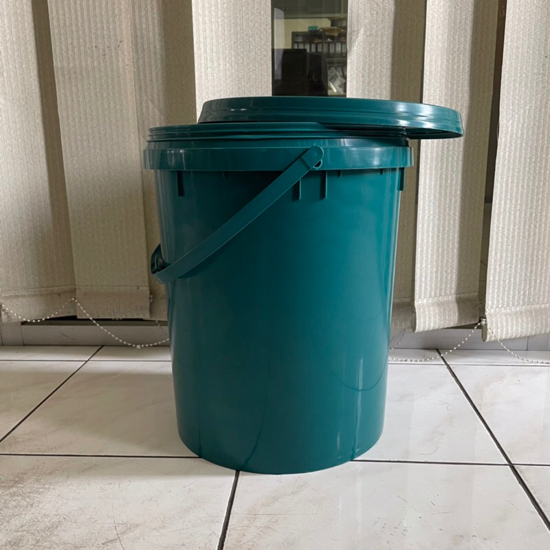 Jual Ember Plastik 20 Liter Pail 20 Liter 25kg Untuk Catmakananpackaging Tosca Shopee 6012