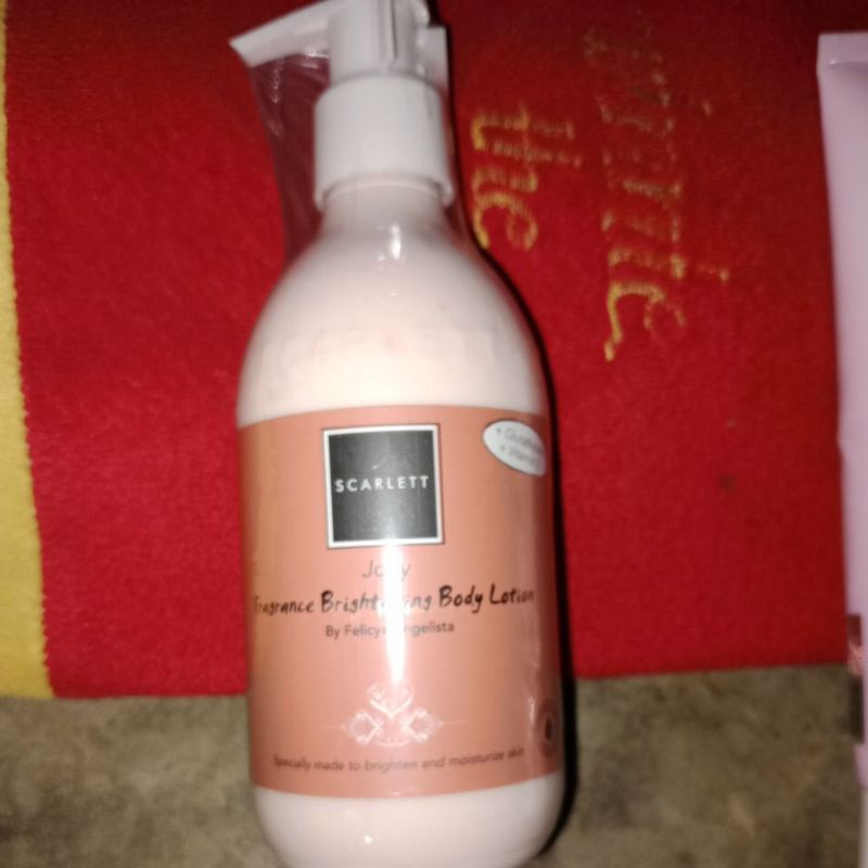 Jual Scarlett body lotion varian jolly Shopee Indonesia