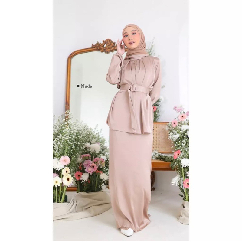 Jual Sewa Dress/Sewa Baju Kondangan/Sewa Dress Wisuda/Sewa Baju