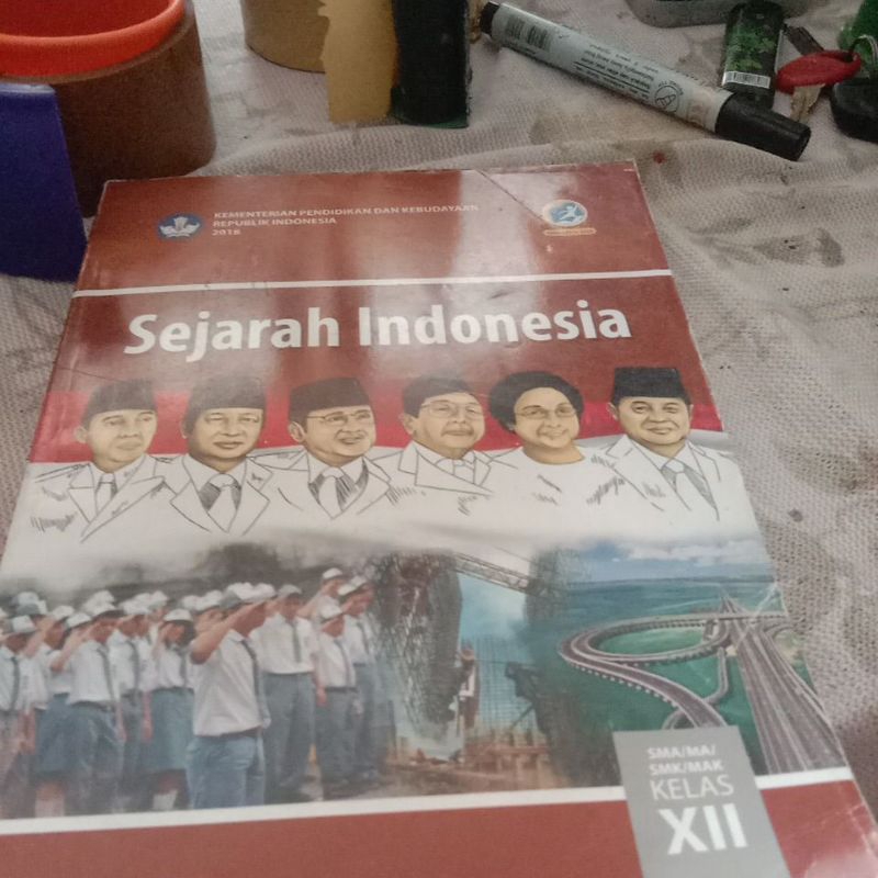 Jual Buku Sejarah Indonesia SMA Kelas XII | Shopee Indonesia