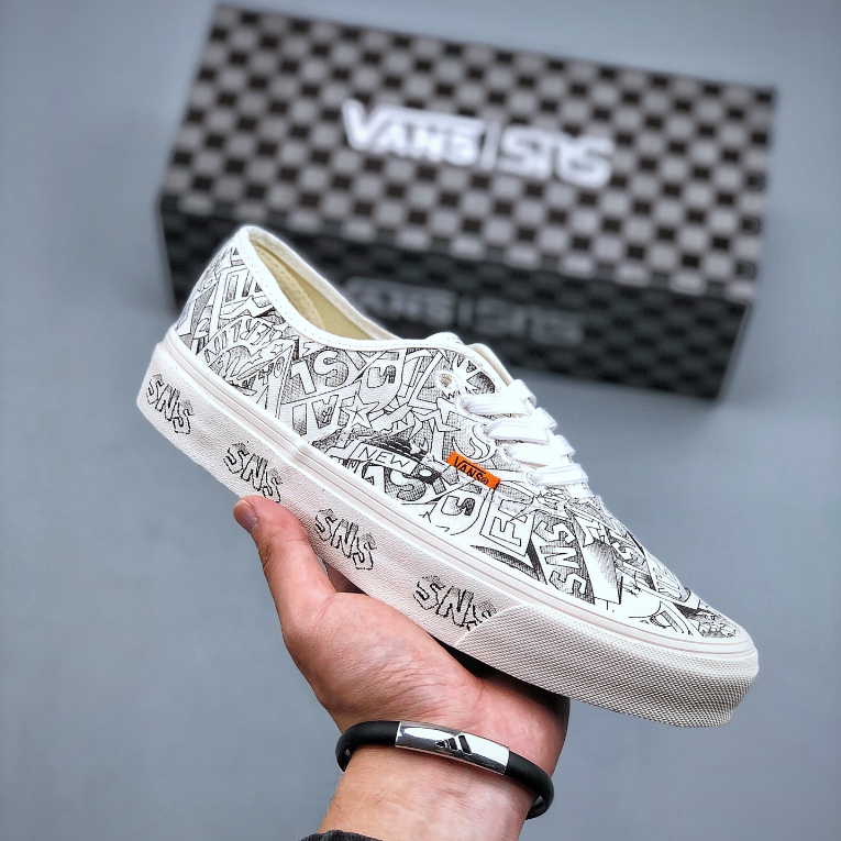 Jual SNS SNEAKERSNSTUFF X VANS AUTHENTIC LX VAULT OG WHITE BLACK 