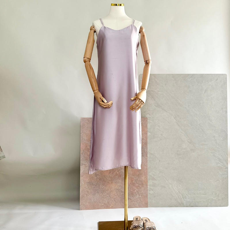 Jual INNER dress less sleeve | Shopee Indonesia
