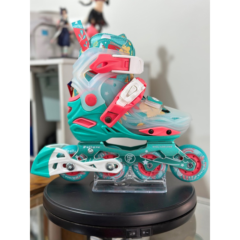 Jual SEPATU RODA ANAK FELLOW RODA KARET STANDAR PERLOMBAAN | Shopee ...