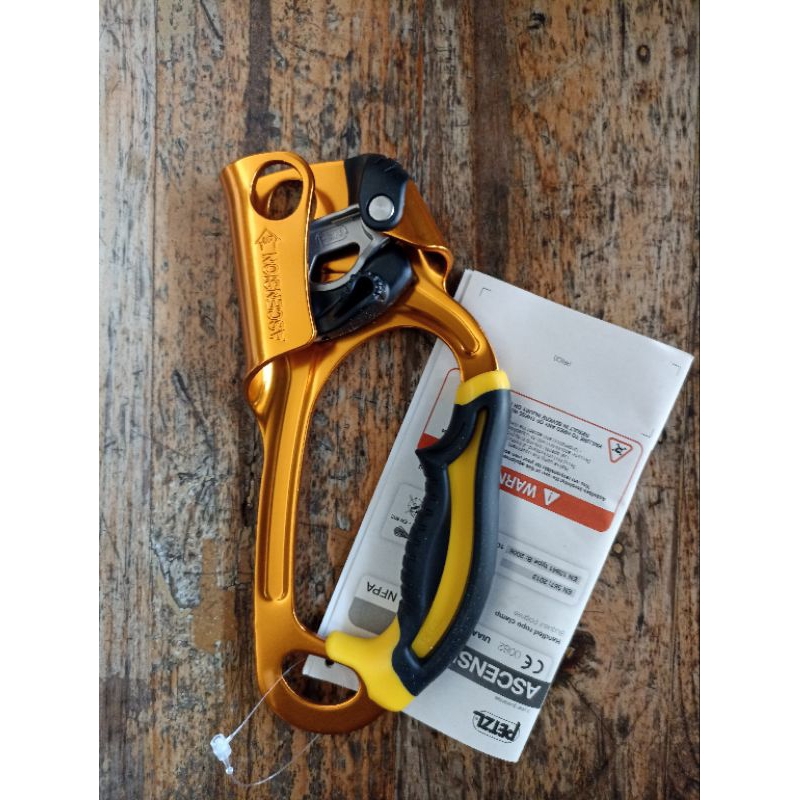 Jual Ascender Petzl | Hand Ascender Petzl Ascension | Ascender / Jumar ...