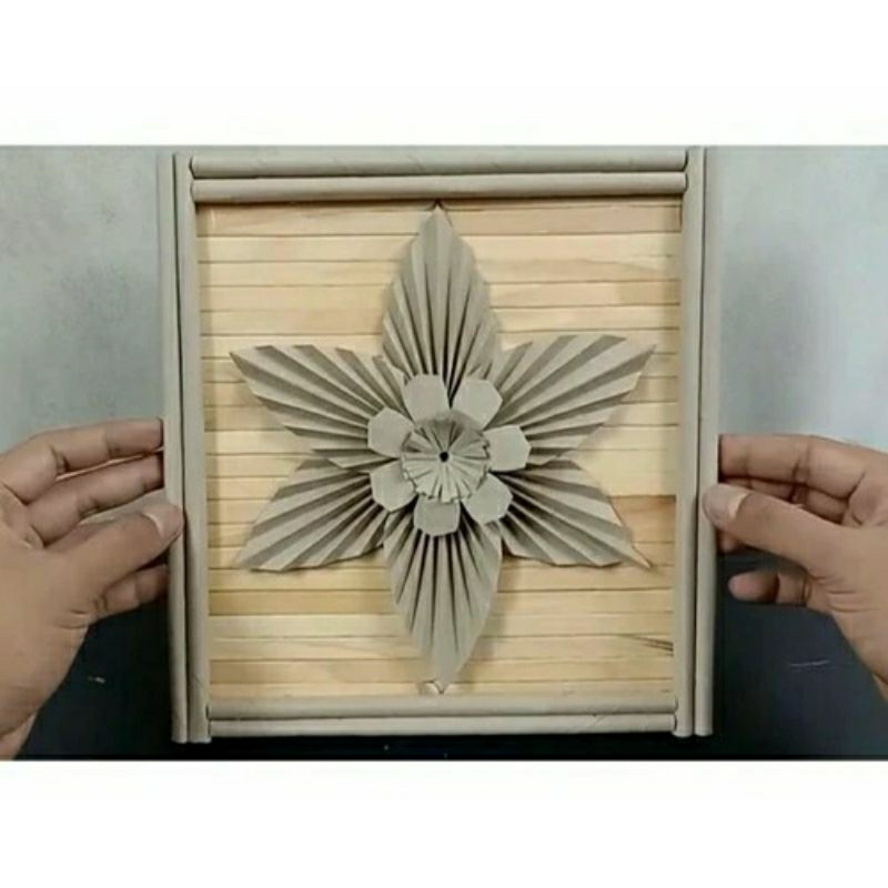 Jual Hiasan dinding kerajinan tangan dari kertas nasi dan stik es cream