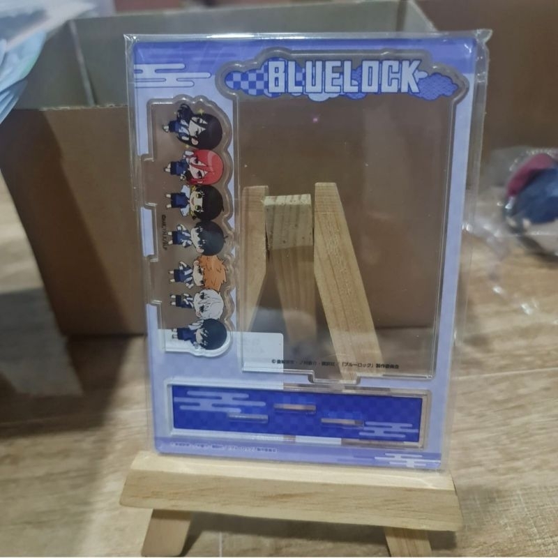 Jual Blue Lock x Raku SPA Polashot Clear Stand | Shopee Indonesia