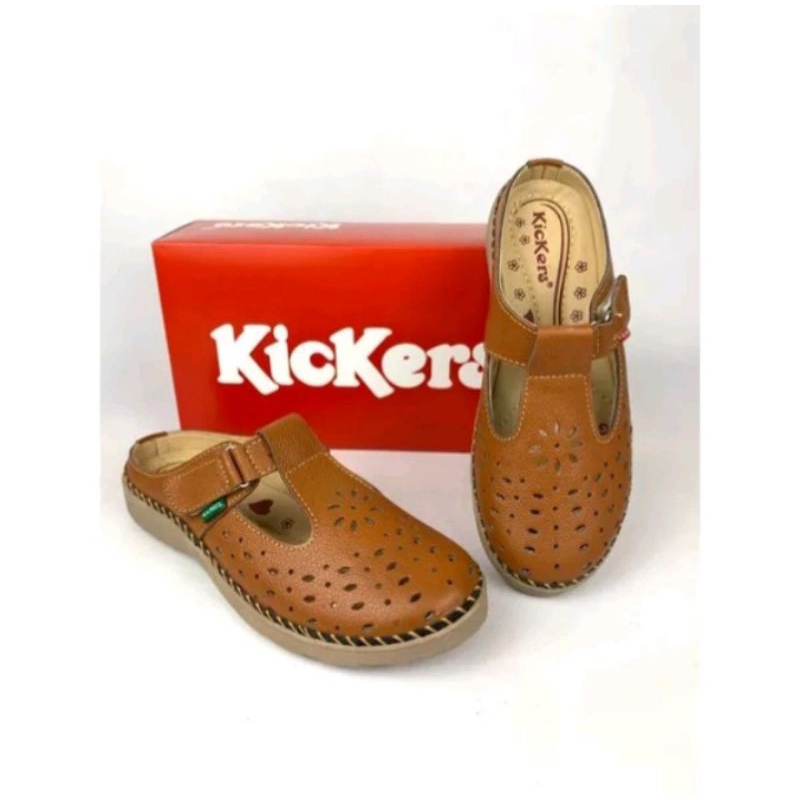 Sepatu sandal store wanita kickers original