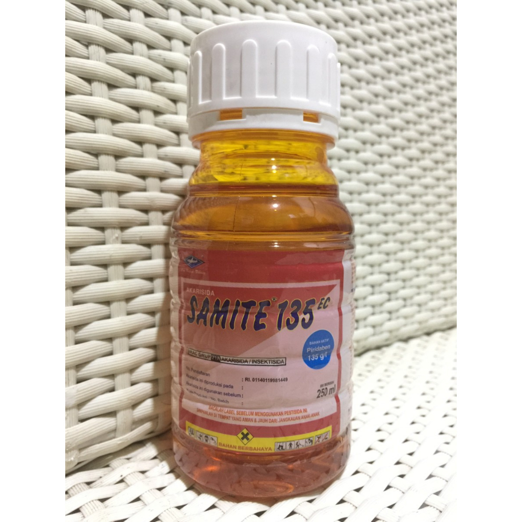 Jual SAMITE 135 EC 250ML 100ml - INSEKTISIDA - AKARISIDA | Shopee Indonesia