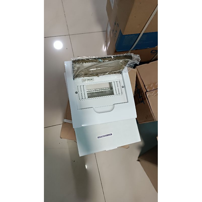 Jual MCB Box Panel Listrik LARKIN Inbow [ Tanam Dalam Tembok ] | Shopee ...