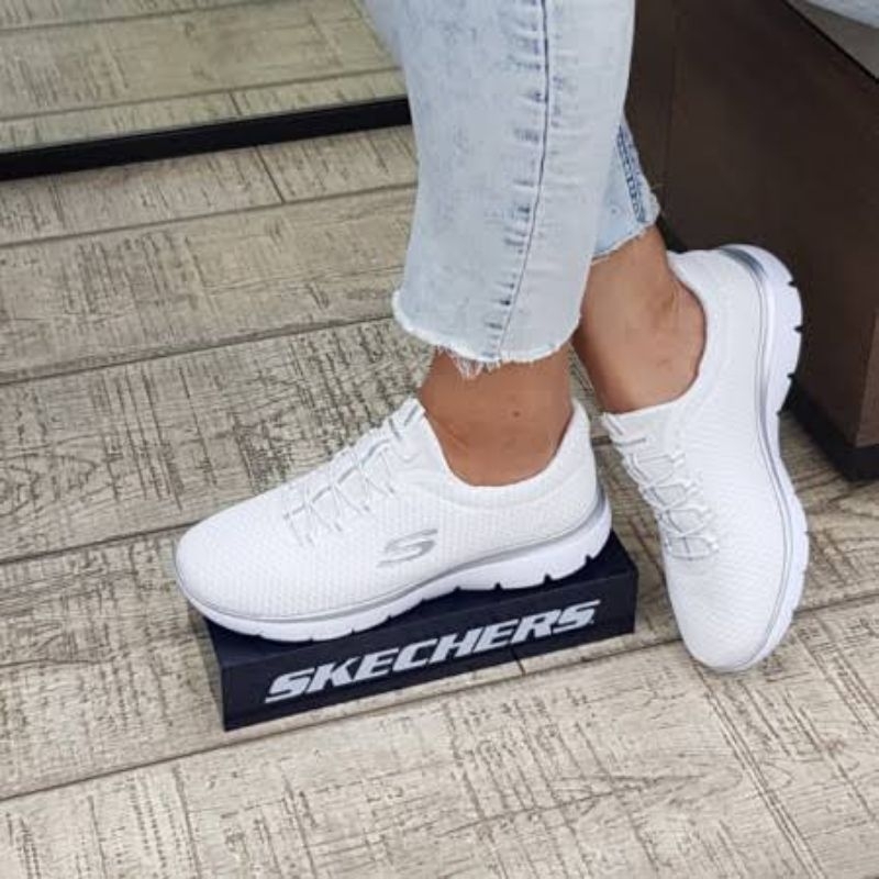 Skechers hot sale summit white