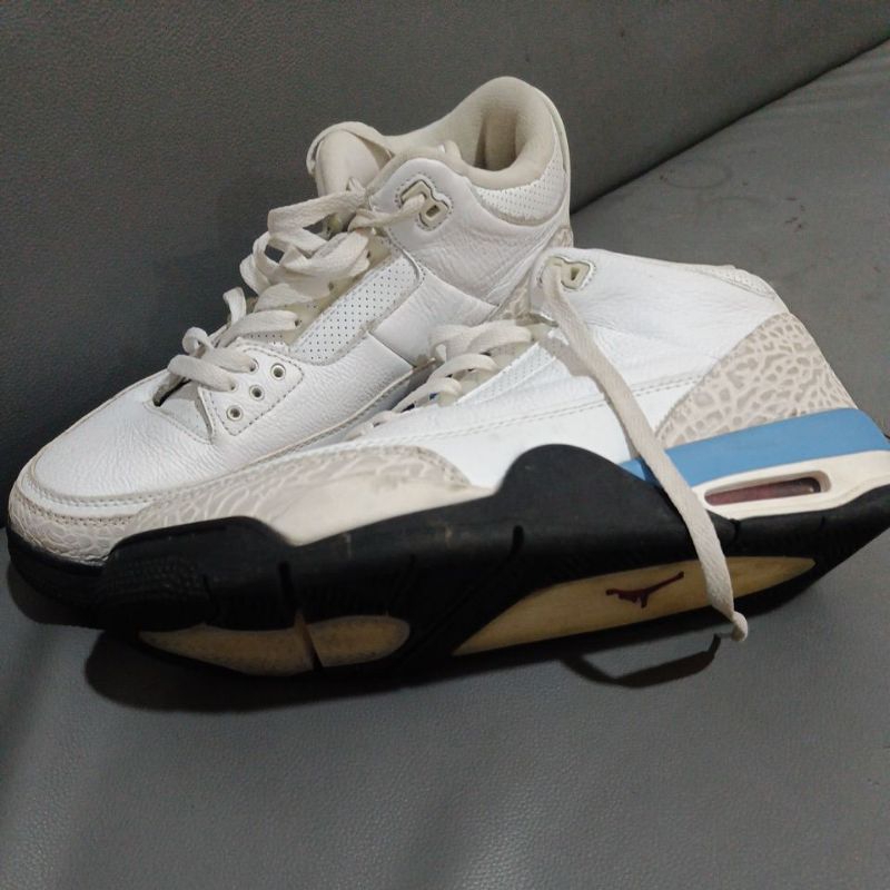 cari sepatu jordan