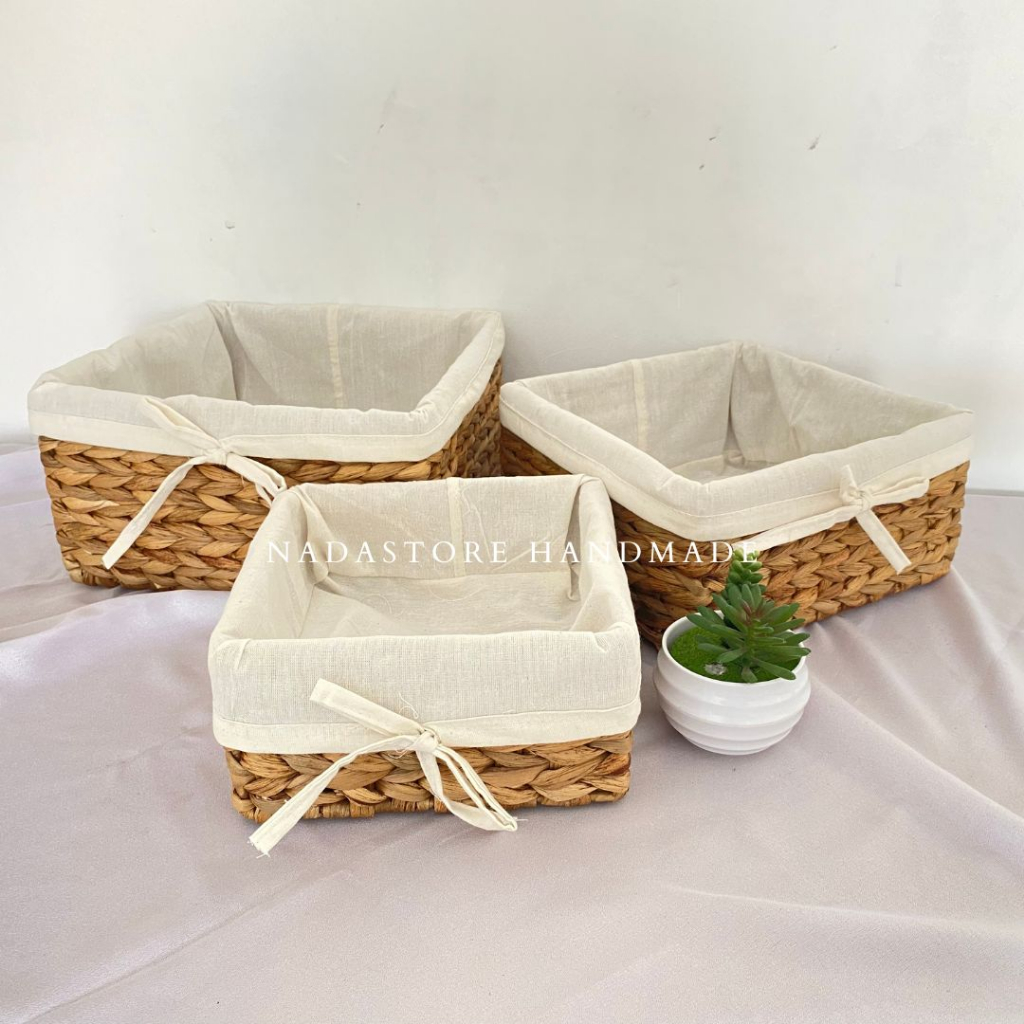 Jual Box Hampers Anyaman Enceng Kotak Keranjang Hampers Baki Hampers Enceng Lapis Kain Blacu 8713