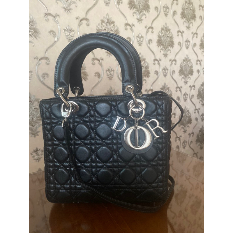 Harga sling best sale bag dior