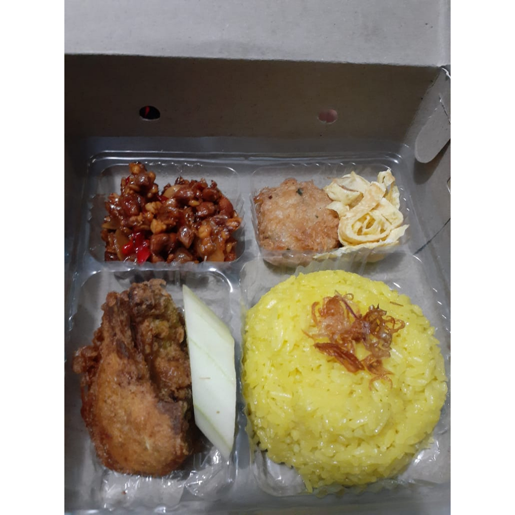 Jual Nasi Kotak B Nasi Kotak Nasi Kuning Nasi Kotak Putih Hajatan Enak ...