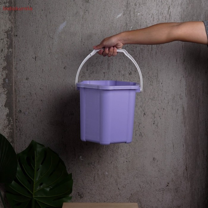 Jual IH- EMBER PLASTIK GAGANG SEGI 6 PASTEL EMBER JEPANG 3 GALON ...