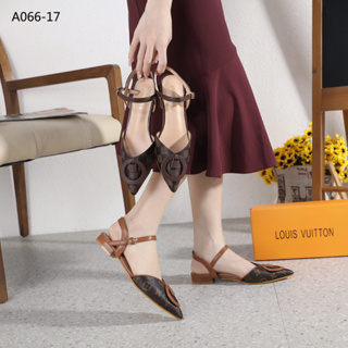 Sepatu Louis Vuitton 720-1 Slingback Heel Pumps Semi Premium (Kode: SLV256)  