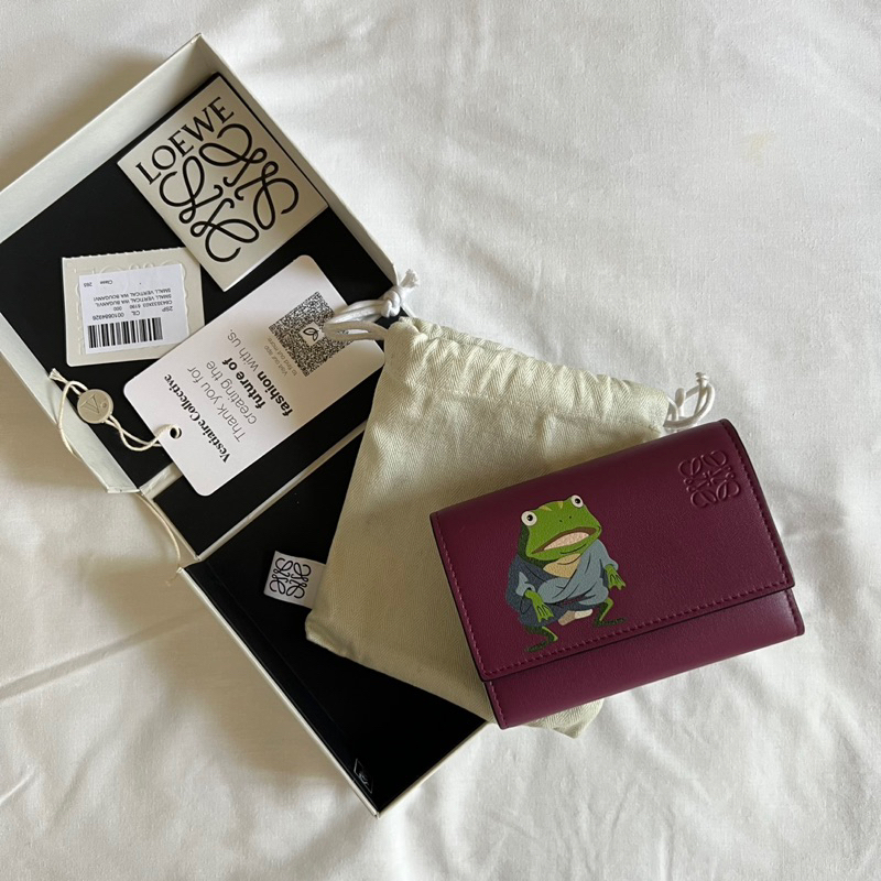 Jual Loewe x Studio Ghibli Spirited Away Aogaeru Trifold Wallet