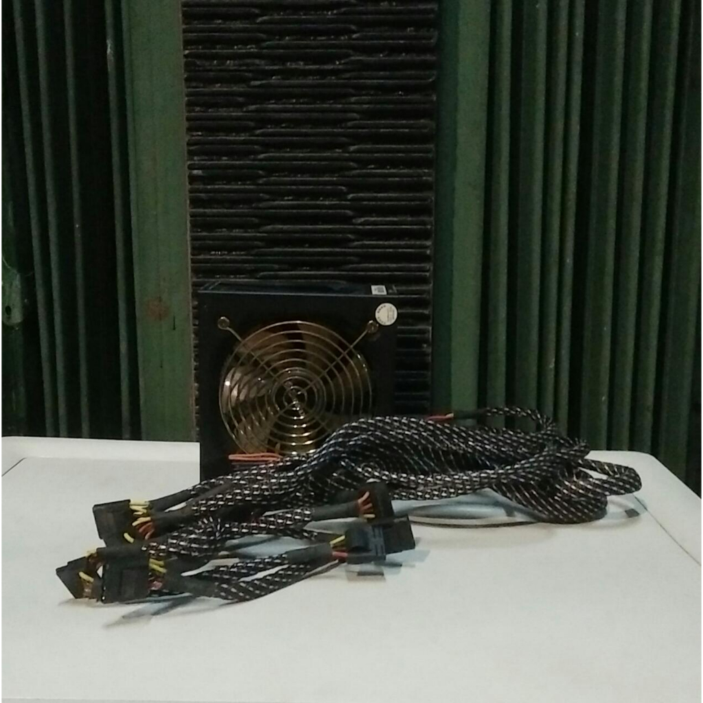 Jual PSU POWER SUPPLY PURE ENERMAX TOMAHAWK 500W 6 Pin Plus 2 SIAP