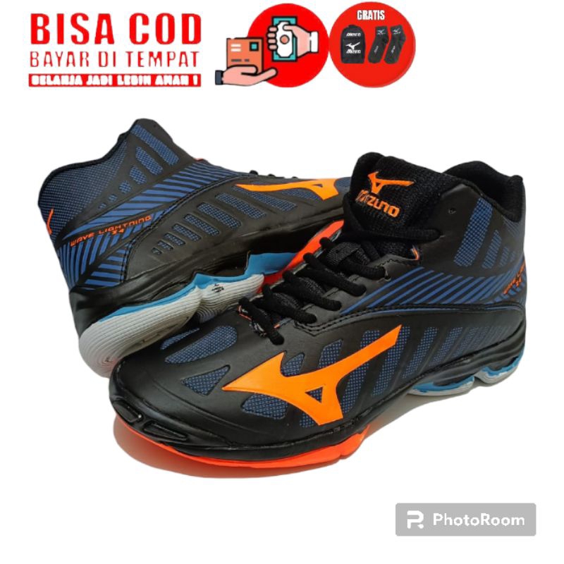 Harga sepatu shop mizuno lightning z4