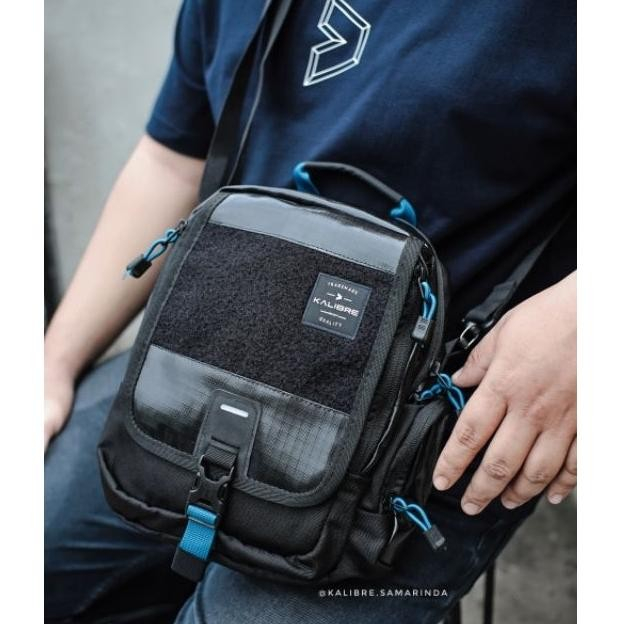 Tas Selempang Kalibre 921323 000 Black Waistbag Grand