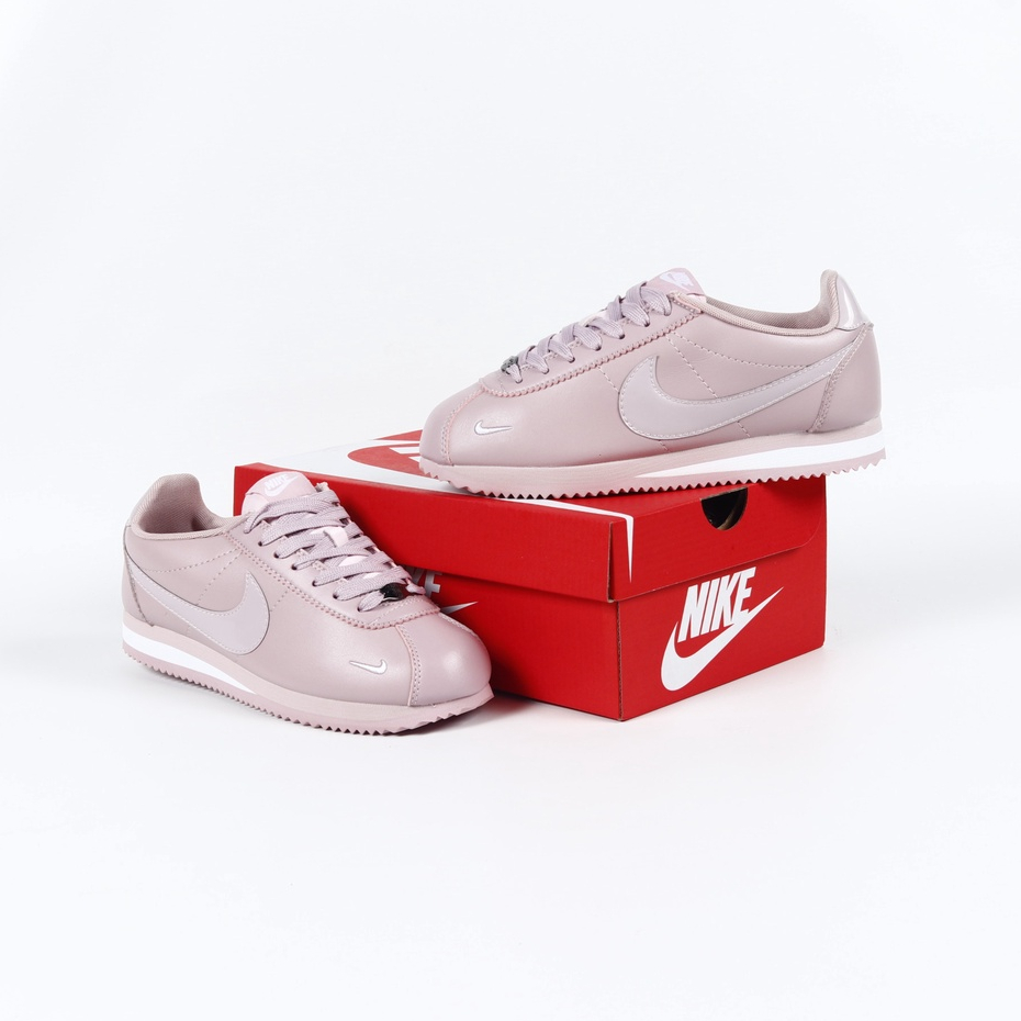 Plum chalk hot sale nike cortez