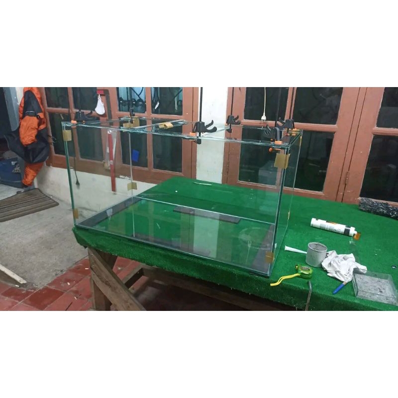 Jual AQUARIUM KACA 80x40x40 FULL8MM Shopee Indonesia