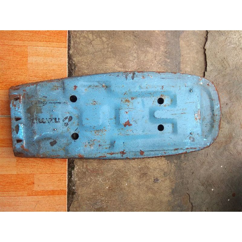 Jual Tatakan jok montor honda cb ukuran standard-Plat besi atau tatakan