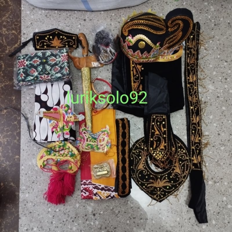 Jual Kostum Wayang Cakil Dewasa | Shopee Indonesia