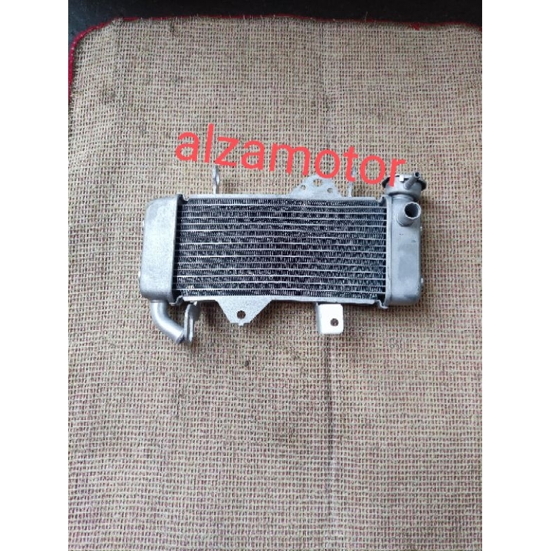 Jual Radiator assy yamaha xsr 155 xsr155 original Radiator XSR 155 Ori ...