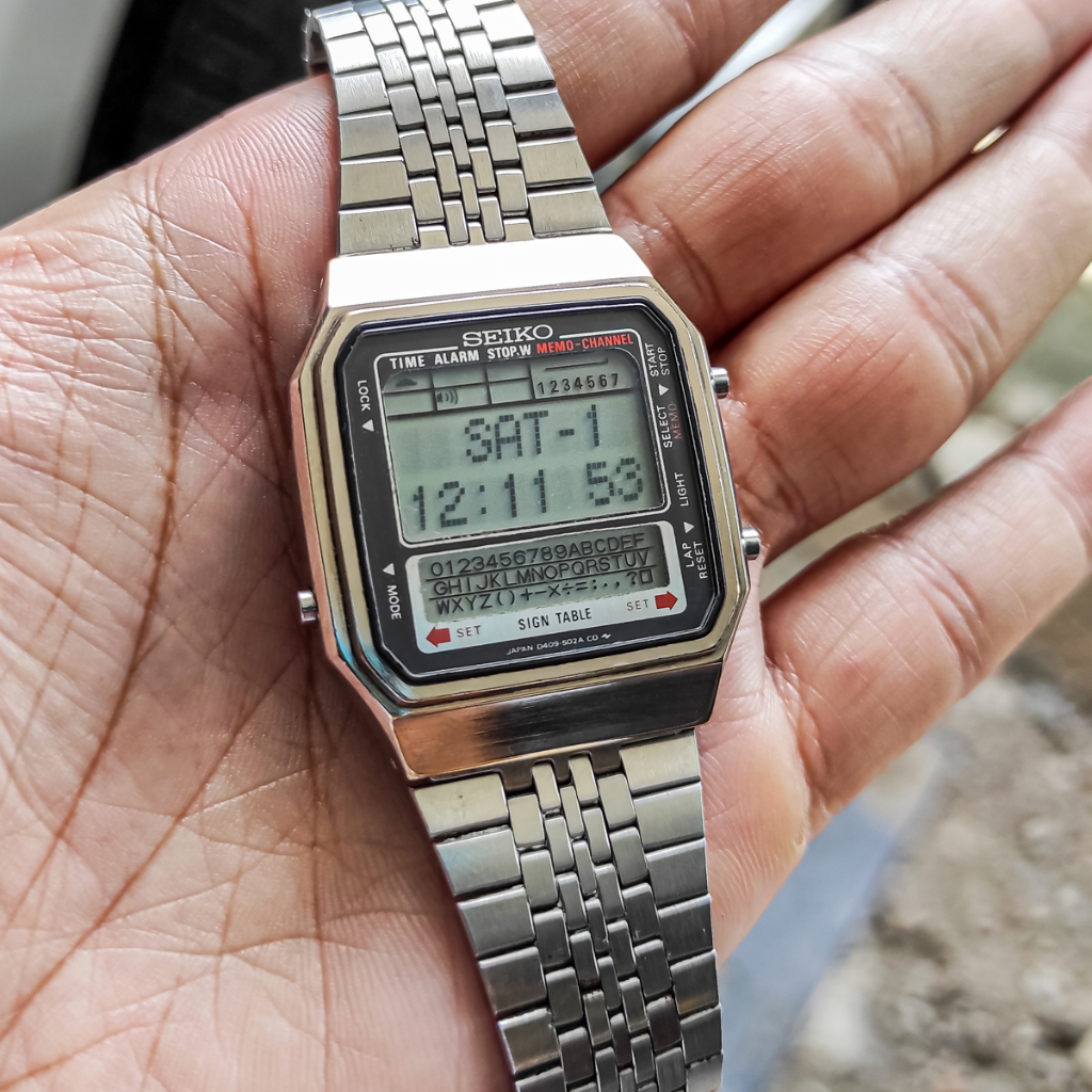 SEIKO D409-5020 メモリーウォッチ デジタル アンティーク SEIKO D409-5020 メモリーウォッチ デジタル アンティーク SEIKO SIGN