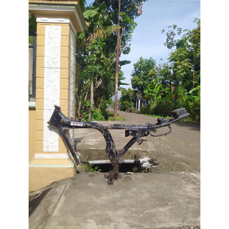 Jual RANGKA FRAME SASIS ORIGINAL MEGAPRO LAMA MP HIU | Shopee Indonesia