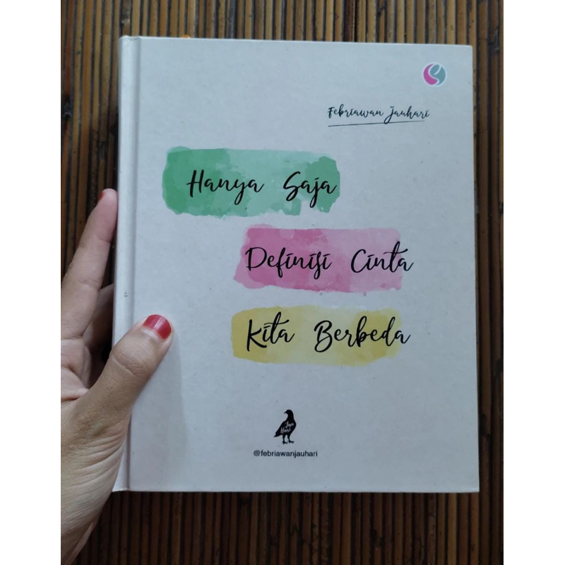 Jual Buku Hanya Saja Definisi Cinta Kita Berbeda (Bekas/Preloved ...