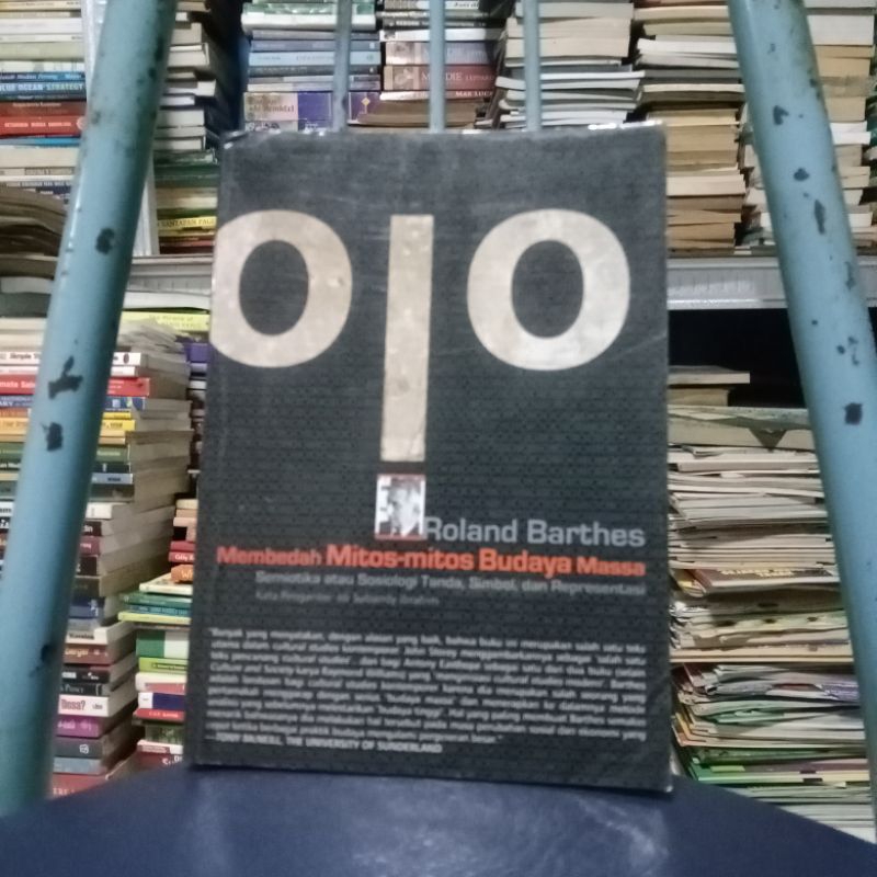 Jual Buku Membedah Mitos Mitos Budaya Madda By Roland Barthes | Shopee ...