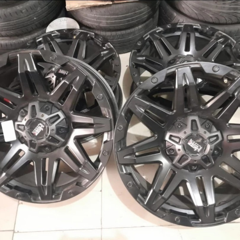 Jual Velg Bekas Hsr Radak R X Buat Terrano Strada Triton Land Cruiser Hilux Pajero Sport