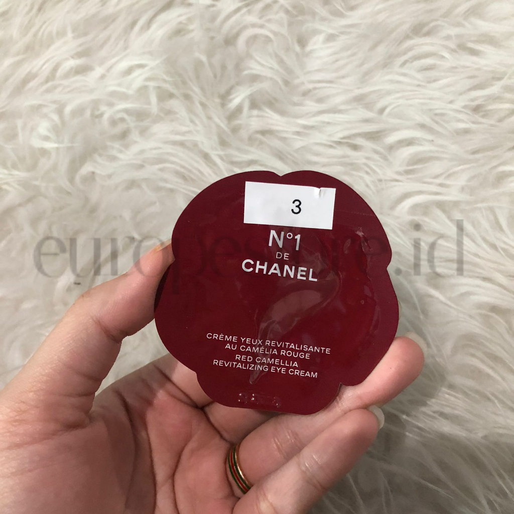 creme yeux revitalisante au camelia rouge