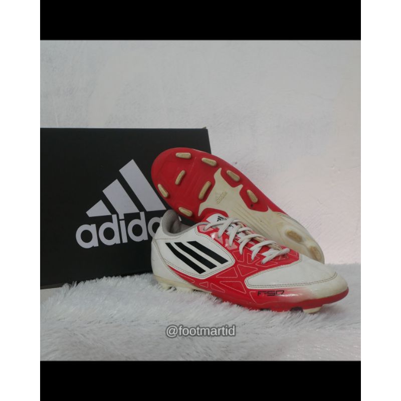 sepatu bola adidas f5