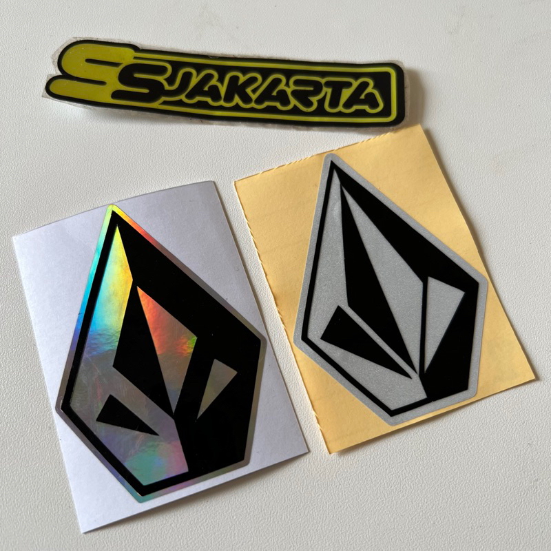 Jual STIKER VOLCOM STICKER LOGO VOLCOM CUTTING | Shopee Indonesia