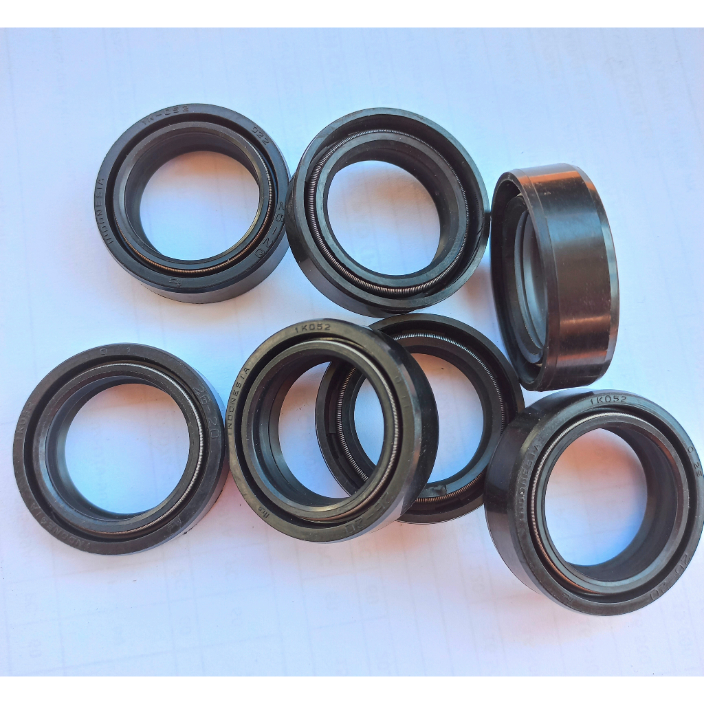 Jual 26 37 10,5 mm Oil Seal Shock Depan Honda Vario Beat Supra Scoopy ...