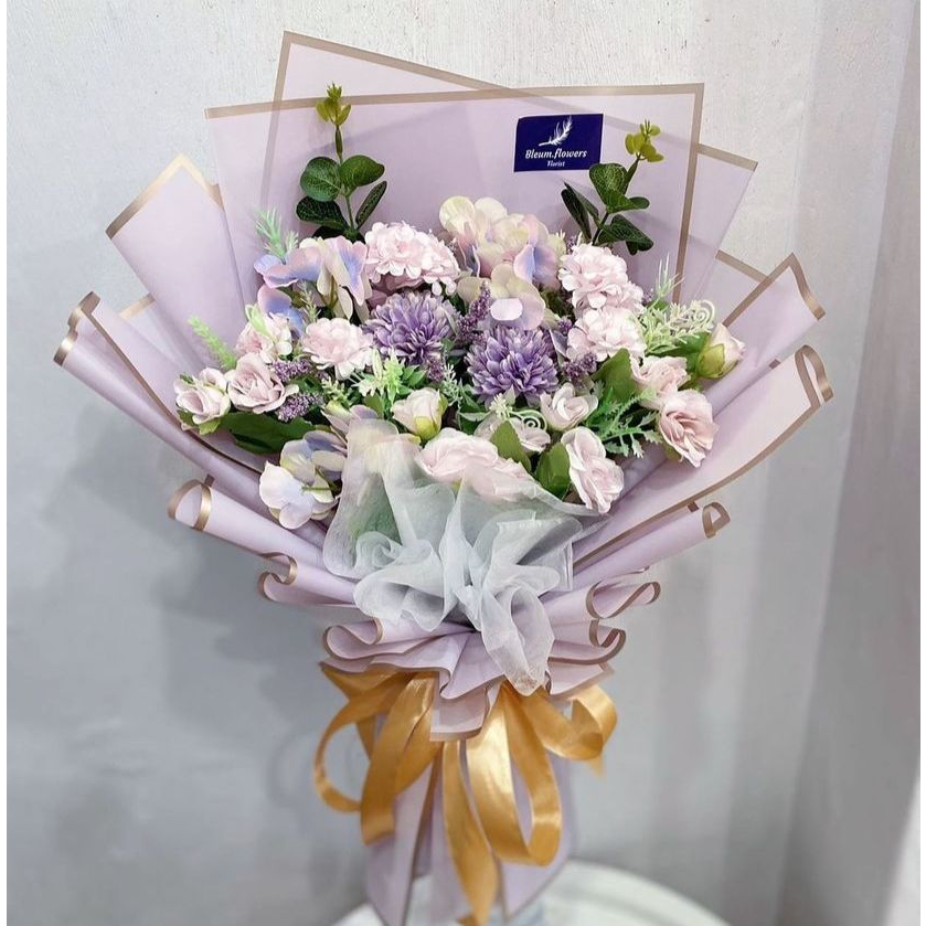 Jual artificial flowers bouquet / flowers bouquet jogja / buket wisuda