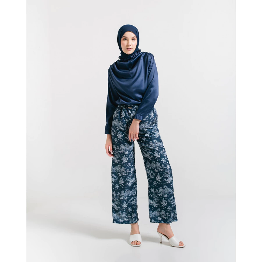 Cendana Pants in Indigo