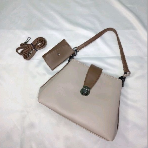 Jual caca shoulder dan siling bag (khaki) | Shopee Indonesia