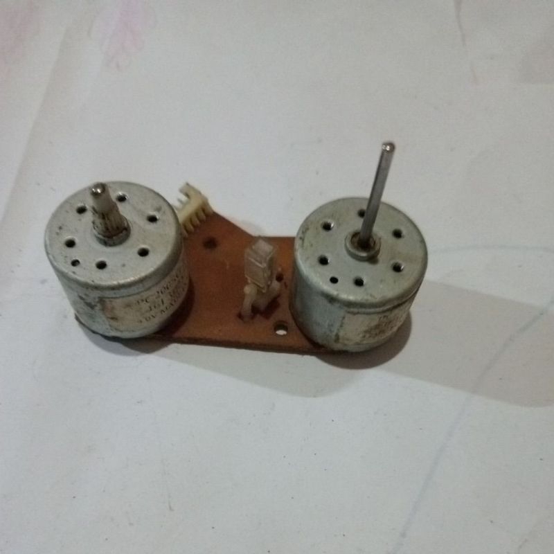 Jual DINAMO VCD SATU SET | Shopee Indonesia