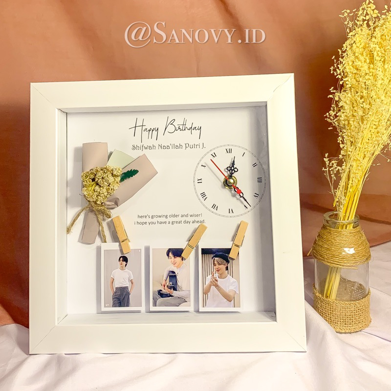 Jual 2020003 frame box 3d ukuran 20x20 includ jam | Shopee Indonesia