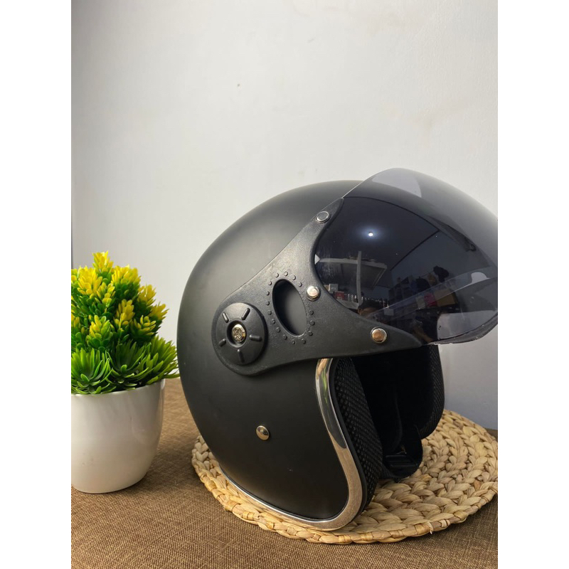 Jual Helm Pilot Italy Premium SNI RESMI (Free Buble & Kardus) | Shopee ...